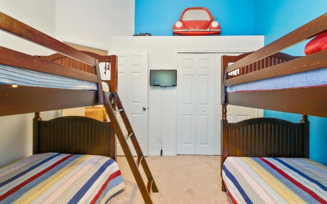 Pixar Movie Playhouse by VillaDirect