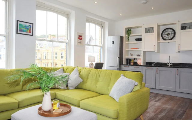 Harbourside Apartment