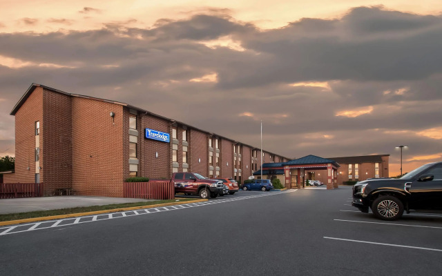 Travelodge by Wyndham Winchester