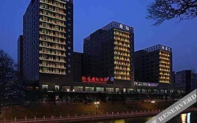 Yulong International Hotel