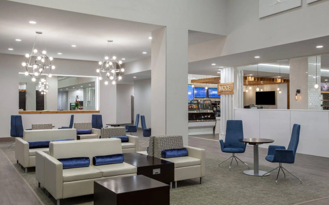Holiday Inn Cleveland Clinic by IHG