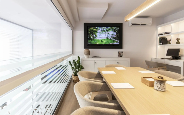 Gallery Suites & Residences, Piraeus