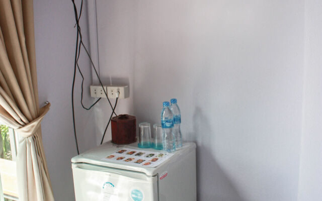 Baan Taklom Chomtalay