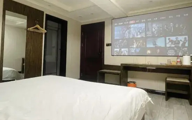 Fengji Hotel (Nanjing Jiangning University Town)
