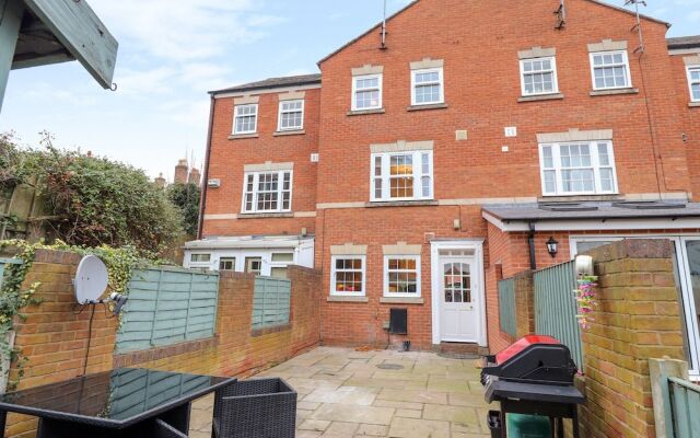 Chuckle House, Chester
