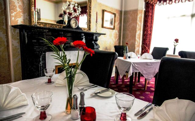 Trivelles Park Hotel