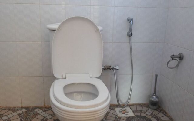 Lira Tasha Hotel