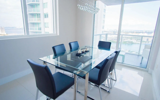 Bayfront Suites by YouRent