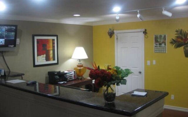Travel Inn and Suites