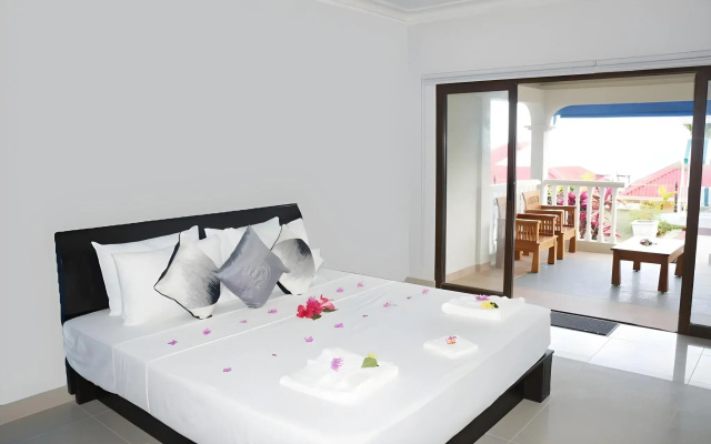 Le Relax Hotel and Restaurant