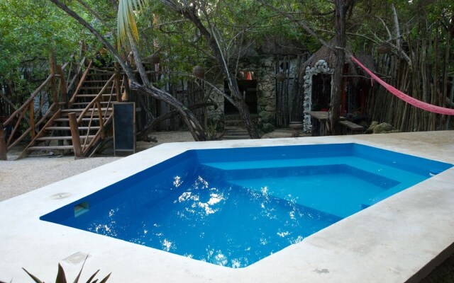 mangleX eco hotel Tulum