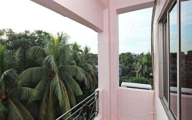 OYO 14818 Sudarshan Apartment