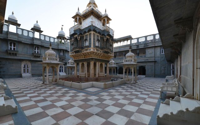 Hotel Udai Bilas Palace-Dungarpur