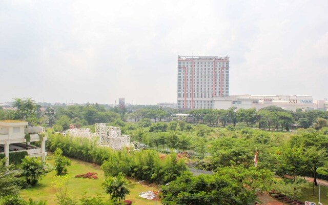 Comfort Living 2Br At Springlake Summarecon Bekasi Apartment