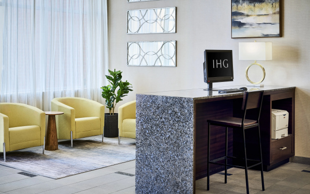 Niagara Fallsview Hotel