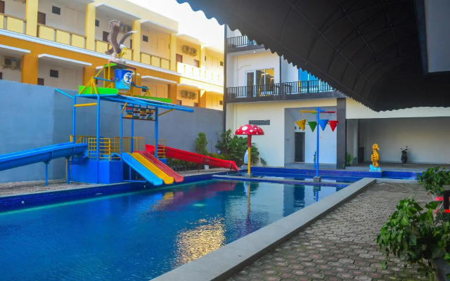 Hotel Grand Pacific by OYO Rooms