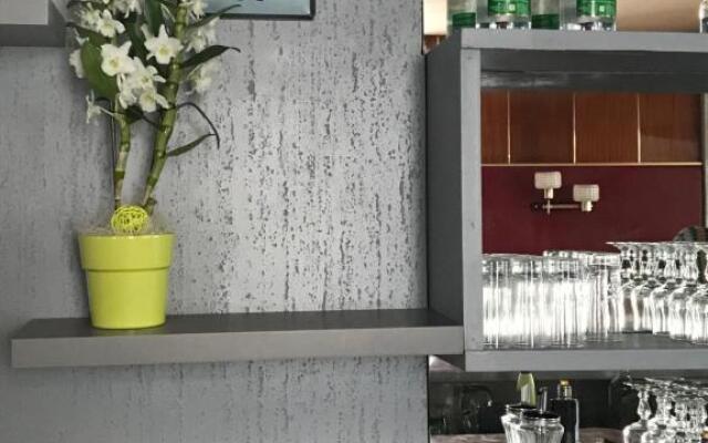 Hotel Restaurant Le Parisien