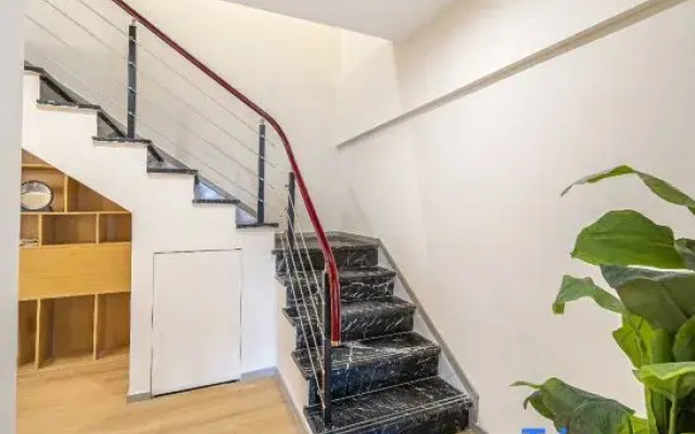 Xingpan River View Apartment (Jiefangbei Pedestrian Street)