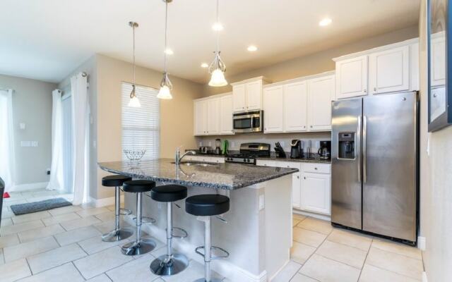 Amazing House! Solterra - 4143OTD