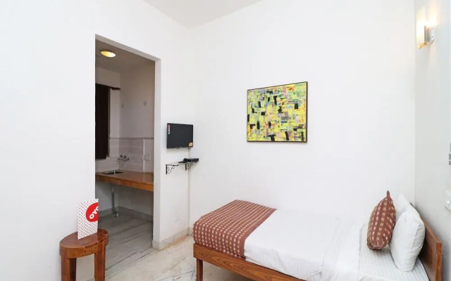 Urusvati Art And Habitat Centre By OYO Rooms