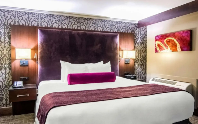Ramada Springfield Inn And Conference Center