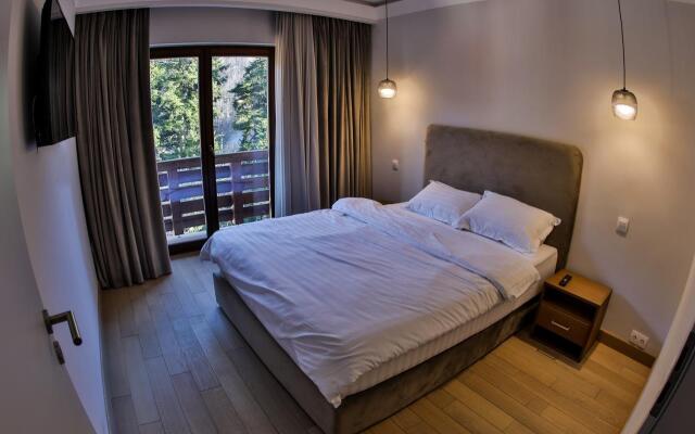 Expecto Apartments
