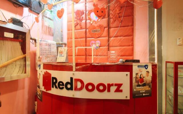 RedDoorz @ P Florentino Street Sampaloc Manila