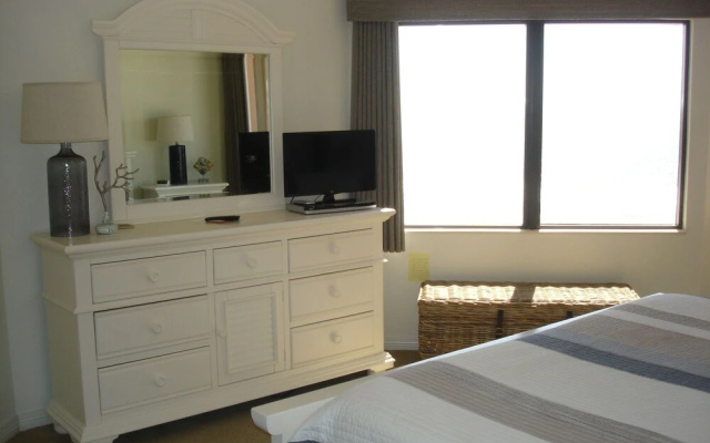 Four Seasons 702e
