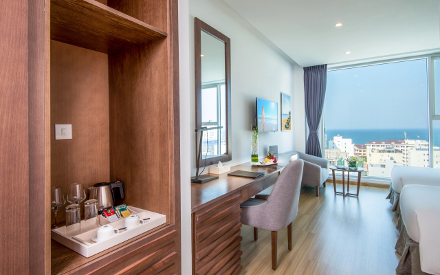 Royal Lotus Hotel Danang – Guest Rooms – Da Nang