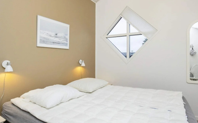 Stunning Holiday Home in Hirtshals with Hot Tub