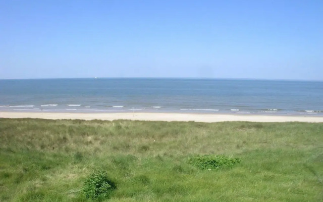 Modern Furnished Apartment at the Foot of Dunes