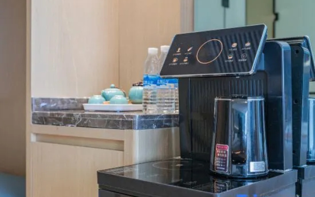 Yutu Hotel – Kitchen – Xinyuan