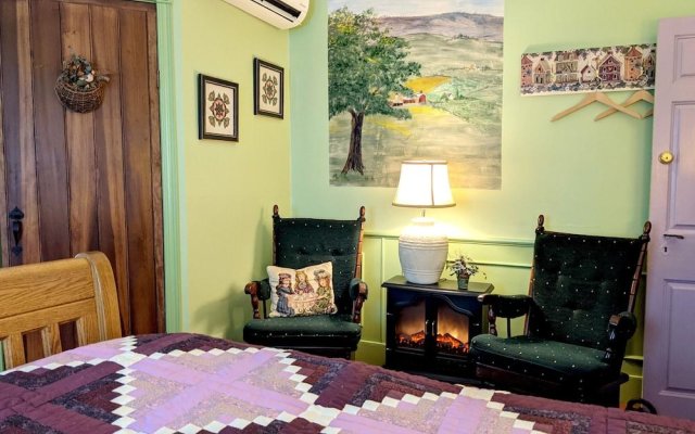 Country Hearth Bed & Breakfast