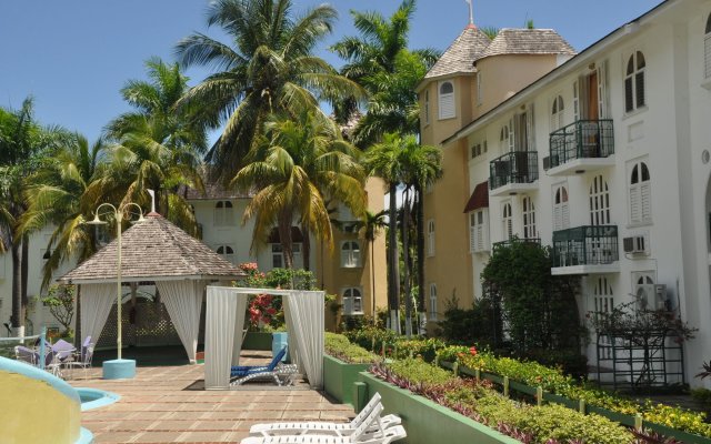 Palm View Apartments at Sandcastles Resort Ocho Rios