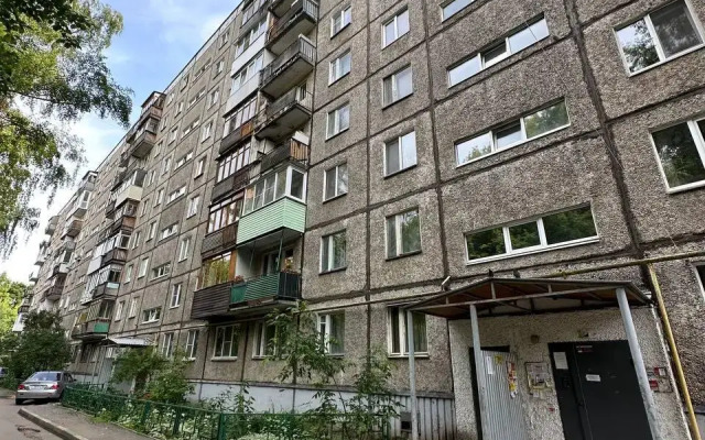 Zenhome on 72 Kovalikhinskaya Street