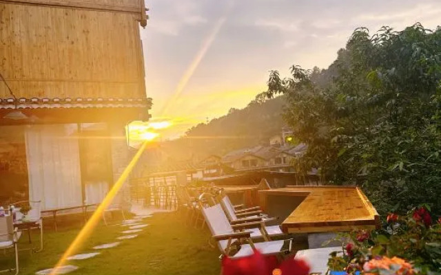 Jijing Zhaoxing Boutique Homestay (Zhaoxing Dong Village Branch)