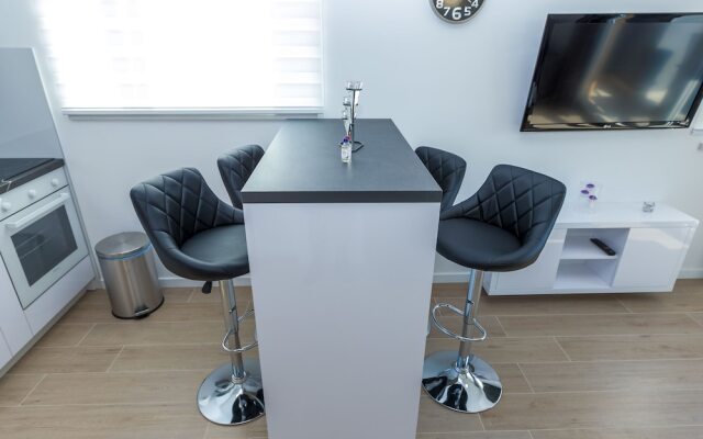 Apartments & Rooms Villa Casia