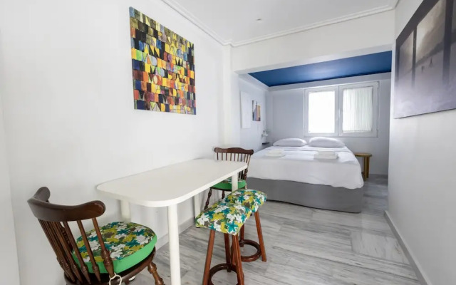Massive 2-apartment Combo Unbeatable Acropolis Views Sleeps 9