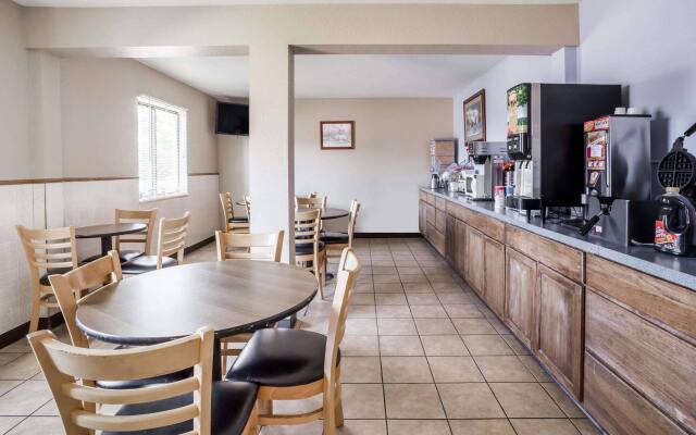 Super 8 Great Falls Mt