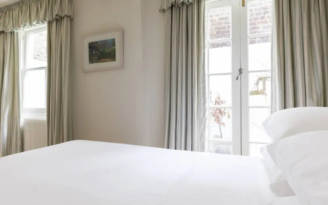 Ifield Road X by Onefinestay