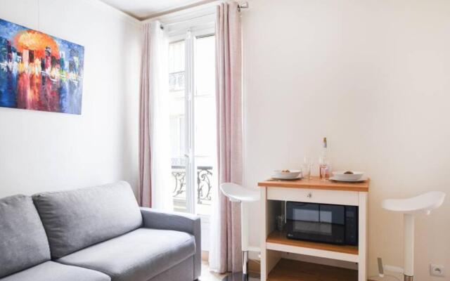 Apt 100 rue Saint-Lazare