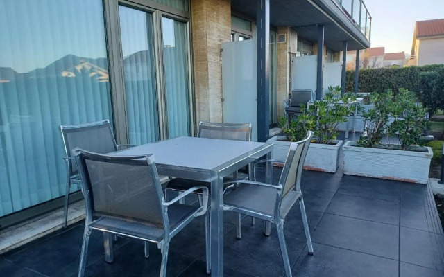 Apartamentos Playa de Portio