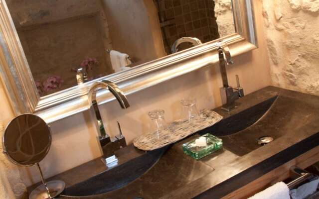 Maison d'hôtes La Cour des Lauriers