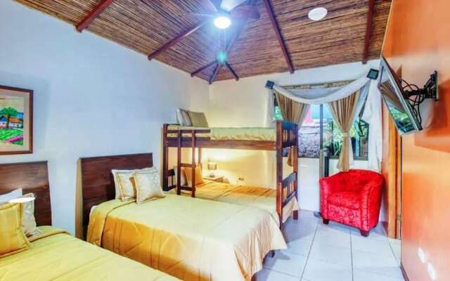 Hotel Kinkajou Ecolodge