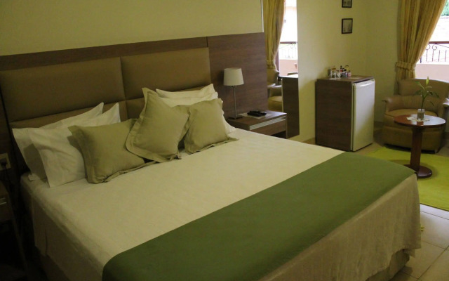 Le Moustier Suites