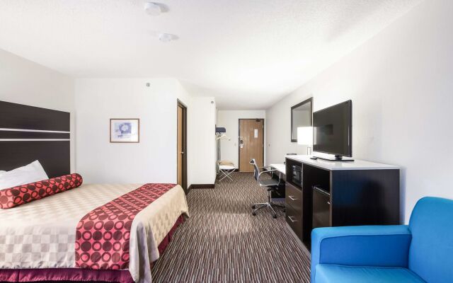 Americas Best Value Inn Charlotte, MI