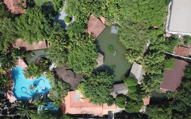 Phuong Nam Resort