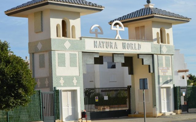Natura World Apartamentos