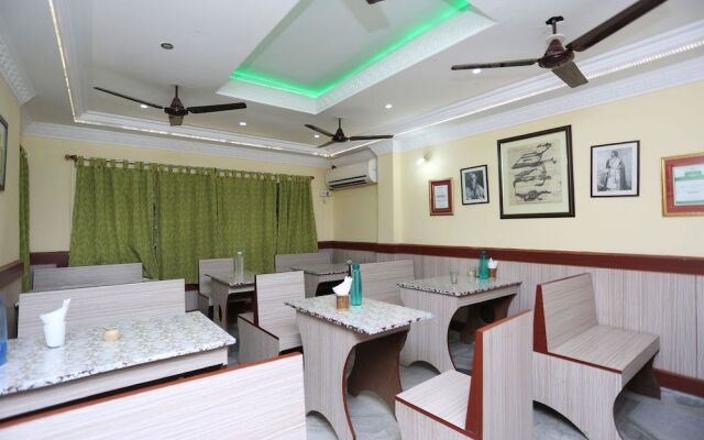 Rater Tara Diner Rabi Guest House
