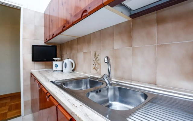 Wonder Vatican Family